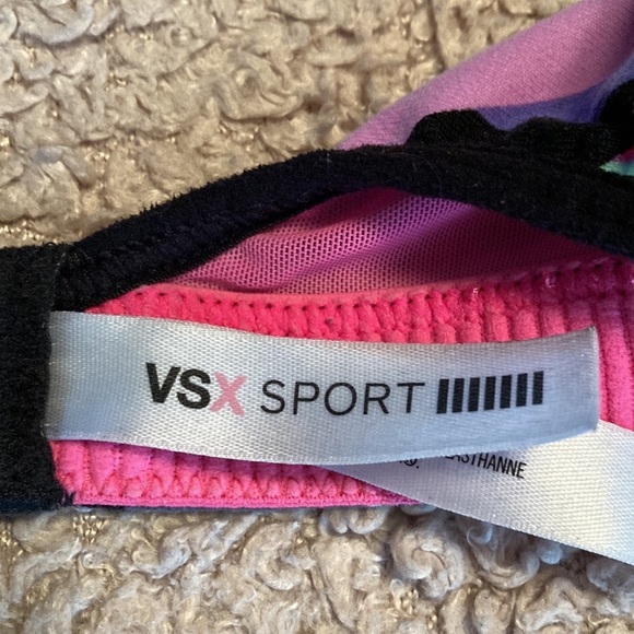 VICTORIA’S SECRET VSX 34B Sports Bra - Picture 7 of 9